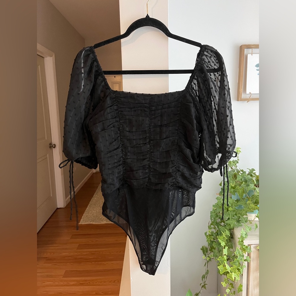 Lulu's Black Square Neck Puff Sleeve Bodysuit - Picture 5 of 6